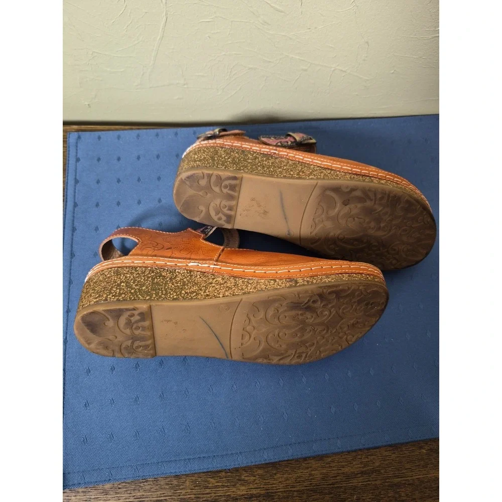 L'artiste Spring Step Teddy Sandals Women's 37 Brown Tooled Leather Cork Wedge
